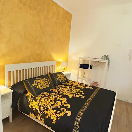 Sanlorenzo House Генуя