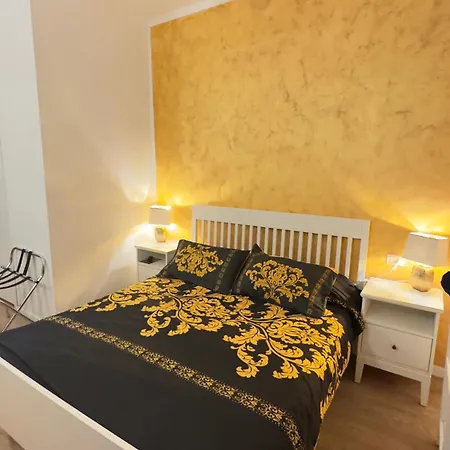 Sanlorenzo House Генуя