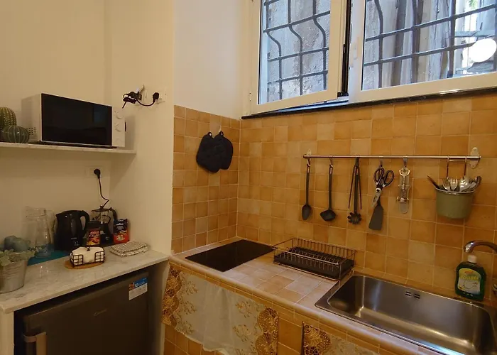 Sanlorenzo House Apartman *